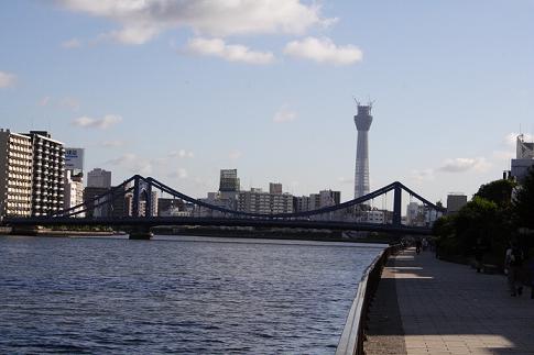 清洲橋とスカイツリー1.jpg