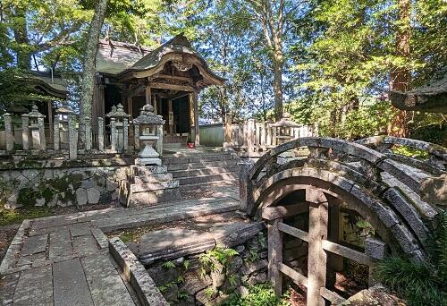 20230611八坂神社の太鼓橋.jpg