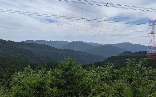 20210814雨乞岳と綿向山.jpg