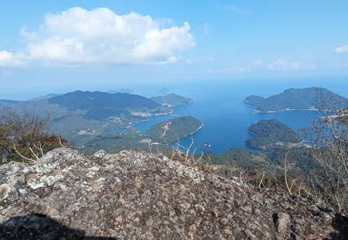 20231028西峰からの内浦湾.jpg