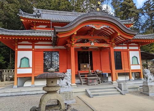 20220108中山寺奥の院.jpg