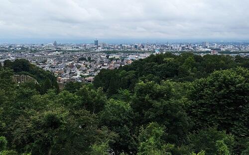 20230618呉羽山からの富山市.jpg
