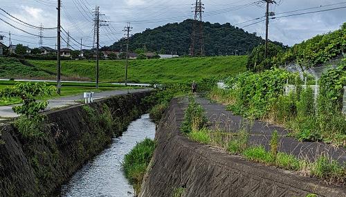 20220724牟礼山を.jpg